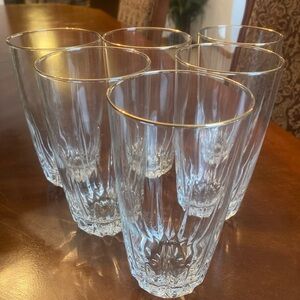 Set of 6 vintage crystal glasses - 5.75” - gold rims - elegant